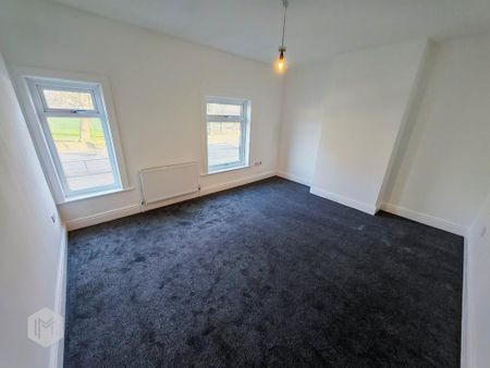 3 bedroom terraced house to rent - Photo 3