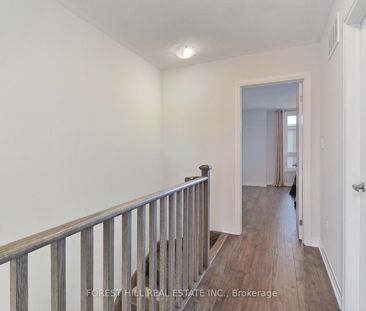 Condo Townhouse For Lease | E8145554 - Photo 6