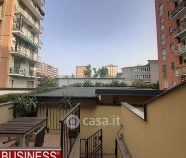 Trilocale in Affitto in Via Alessandro Milesi 6 a Milano - Foto 1