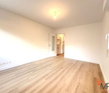 Location Appartement 1 pièce 23m² - Photo 4
