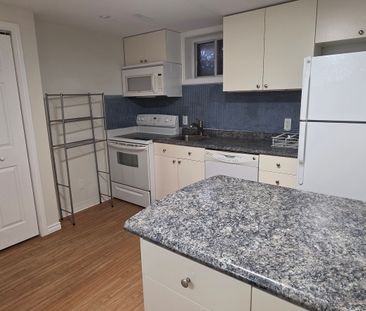 For Lease - 16 Lynwood Court, Brampton, Ontario - Photo 4