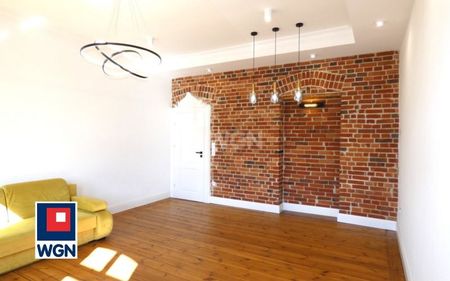 Mieszkanie na wynajem Ostrów Wielkopolski - Mieszkanie 3 pokojowe w kamienicy - Photo 3