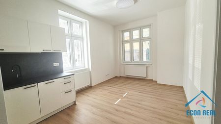 Pronájem nového bytu 2kk s parkovacím stáním ve vile, Havlíčkova, Kolín - Photo 5