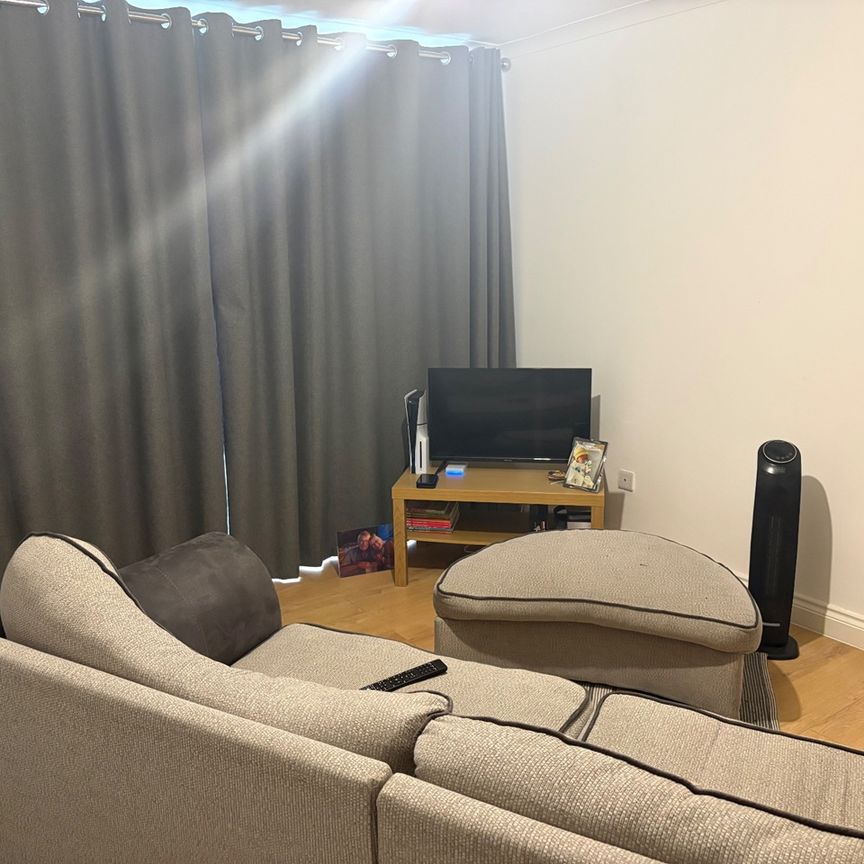 2 Bed Flat, Carlton Court, SO15 - Photo 1