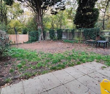 3 bedroom end of terrace house to rent - Photo 6