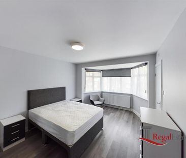 House share to rent - Photo 2