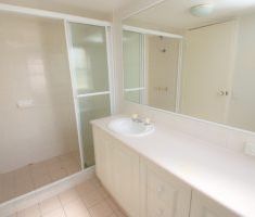 5/560 Gold Coast Highway TUGUN, QLD, 4224 - Photo 3