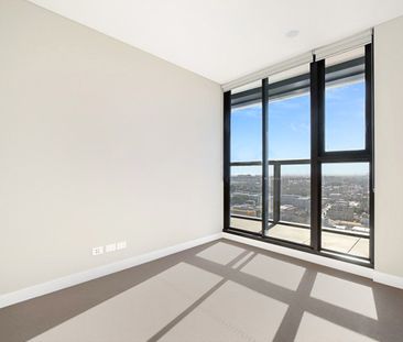 High-Rise Luxury on Level 20 I Gorgeous View of City Skyline I OVO ... - Photo 4