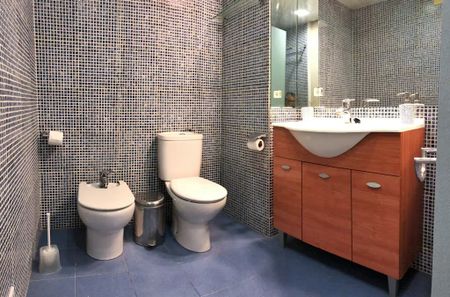 Carrer de Saragossa, Barcelona, Catalonia 08006 - Foto 4