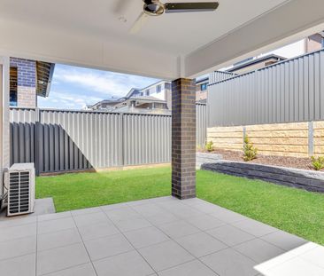 Modern Single-Level Family Home - Photo 3
