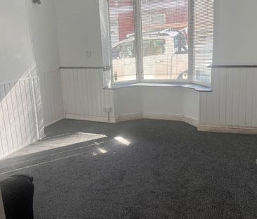 Flat B, Spencer Street, Bishop Auckland, DL14 8TL - Photo 1