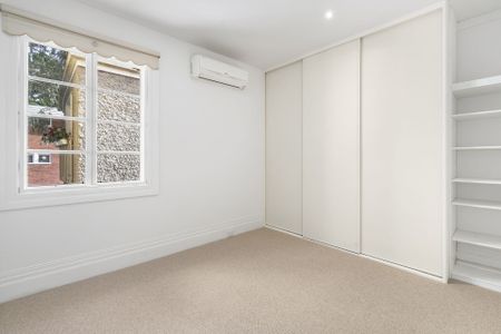 Thinking of selling? Contact our agent - Photo 2