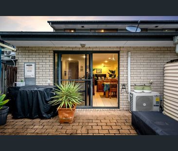 2/8 Seashell Avenue, Coomera, Qld 4209 - Photo 6