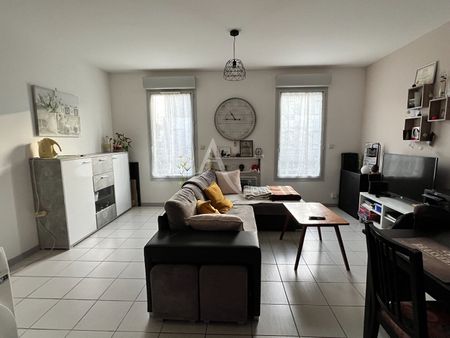 Location appartement 3 pièces, 57.24m², Saintes - Photo 3