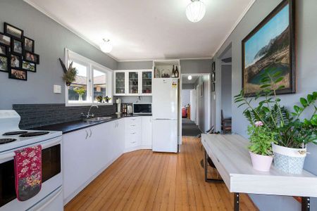 3 bedroom house available for rent - Photo 3