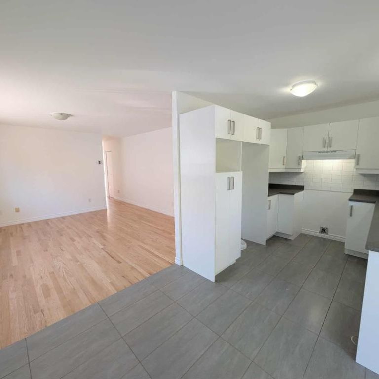 5½ à louer Sainte-Rose, Laval - Photo 1