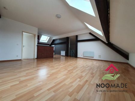 Appartement F4 mansardé au 2e étage - DIEBLING - Photo 5