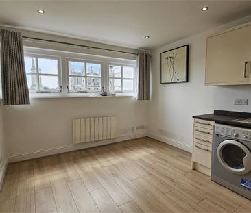 Flat 16, Lantern Court, High Street, Ely - Photo 3