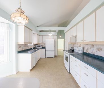 For Lease - 69 Lawson Road Unit# Main, Toronto, Ontario - Photo 5