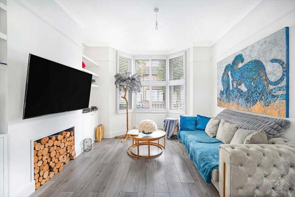 Leith Road, Wood Green, London, N22 - Photo 1