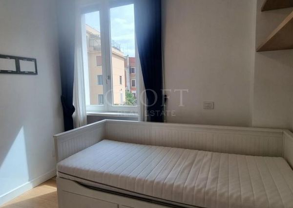 Parioli-Piazza delle Muse: Restored 3 bedroom, 3 Bath, spacious living, kitchen, balcony, near park, master bed & 2 single bedrooms. Ref 1045