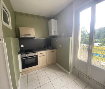 Location Appartement 2 pièces 62m² LE CREUSOT 71200 - Photo 2