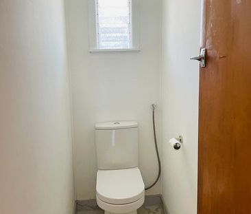 Newly renovated 3-Bedroom Home in Mount Roskill - Photo 5