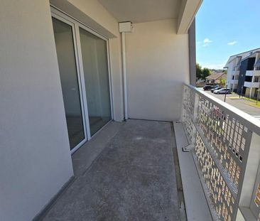 Location Appartement 3 pièces 65m² FLEURY SUR ORNE 14123 - Photo 4