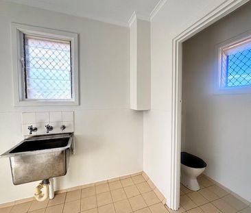 To register & apply for this property, please use this link: https:... - Photo 5