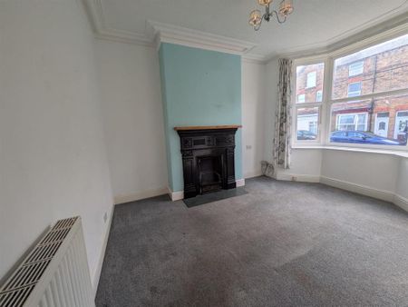 3 bedroom terraced house to rent - Photo 4