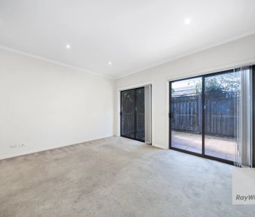 Perfect Location - Photo 3