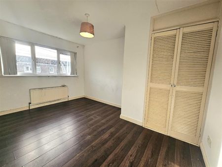 50 Ballygomartin Drive, - Photo 3