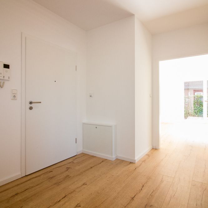 Wohnen Sie traumhaft schön, modern und zentral - 3 ZKB Etagenwohnung mit EBK, Balkon & Stellplatz - Foto 1