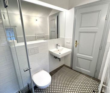 Erstbezug provisionsfrei: Toprenovierter 76m² Altbau mit Einbauküch... - Photo 5