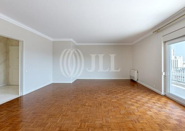 Apartamento T4 em Lisboa