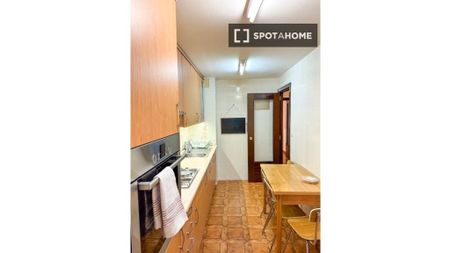 3 room luxury Flat for rent in Madrid, Autonomous Region of Madrid - Photo 3