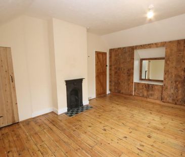 3 bedroom detached house to rent - Photo 2