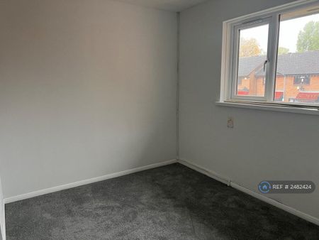 2 bedroom end of terrace house to rent - Photo 3