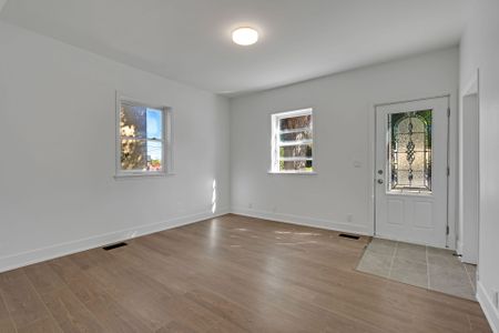 For Lease - 269 Moffat Street, Orillia, Ontario - Photo 4