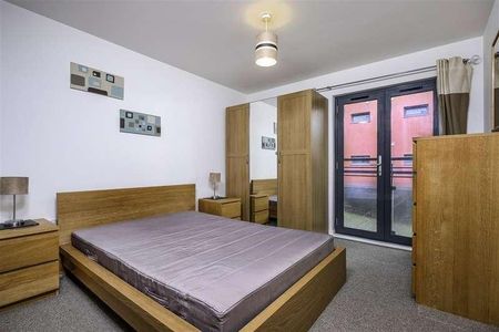 St Stephens Court, Maritime Quarter, Swansea, SA1 - Photo 4