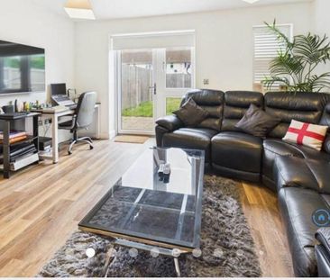 2 bedroom terraced house to rent - Photo 5
