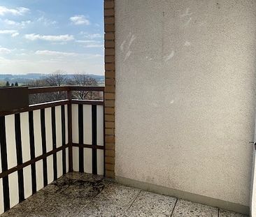 Traumhafter Ausblick in die Ferne! Wundervolle 2-Zimmer-Wohnung mit Balkon - Photo 1