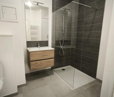 Location Appartement 2 pièces 48m² ANNECY 74370 - Photo 5