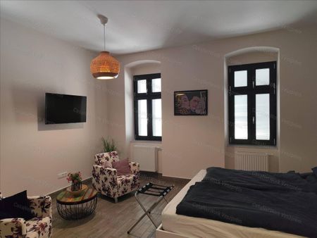 Kiadó újszerű állapotú lakás - Veszprém - Fotó 4