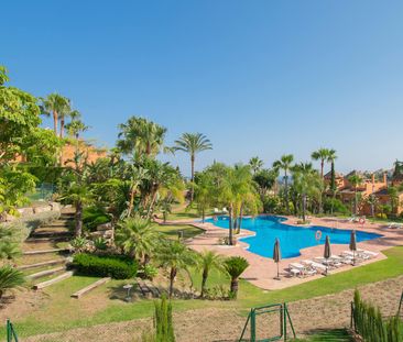 Casa adosada de alquiler en Atalaya Hill-club, 1, La Alquería - Photo 5