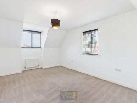 5 bedroom detached house to rent - Photo 2