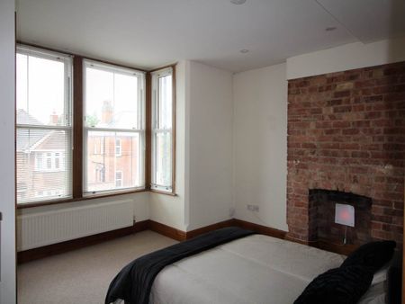 119 Radbourne St, Derby - Photo 2