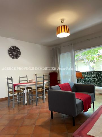 Location Appartement 3 pièces 79m² STE CECILE LES VIGNES 84290 - Photo 3