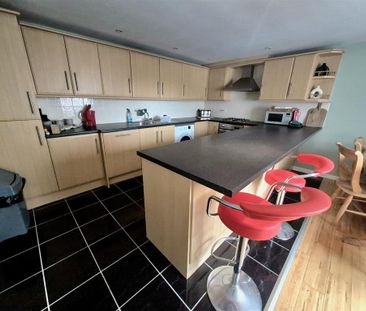 3 bedroom barn conversion to rent - Photo 6