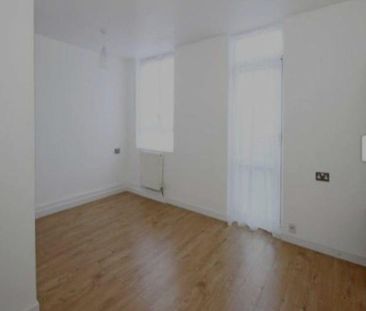 Studio to rent - Photo 6
